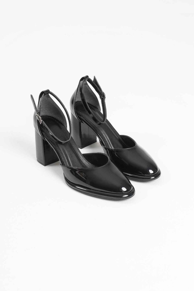 Siyah Rugan Tokalı Kadın Topuklu Ayakkabı - Görsel 2