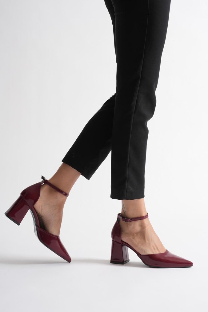 Bordo Tokalı Kadın Topuklu Ayakkabı - Görsel 2
