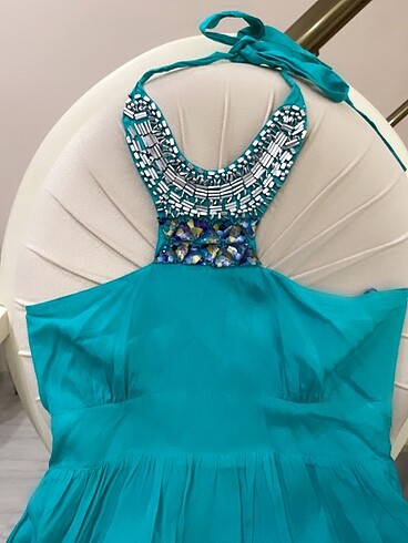 38 Beden Massimo Dutti uzun elbise