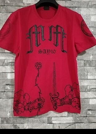 Vakko, Dilara Fındıkoglu özel koleksiyon tshirt. 