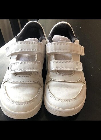 30 Beden beyaz Renk Adidas orjinal 