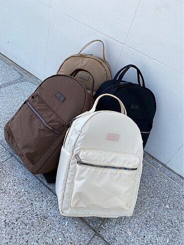 Diğer Pull&Bear Model Sırt Çantası