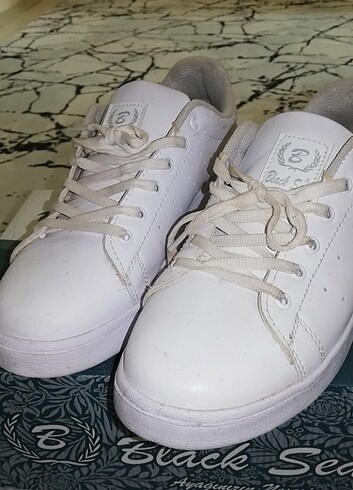 42 Beden beyaz Renk Beyaz ayakkabı 