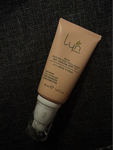 Beden Lyn Skincare BB Cream Spf 50 / medium