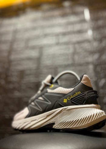 Columbia Erkek Bej Gri Bağcıklı Spor Ayakkabı yeni sezon - Görsel 9