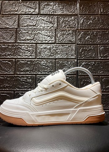 Vans 42