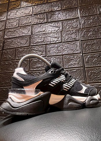 Siyah Gri Zebra Desenli Kadın Spor Ayakkabı - Görsel 8