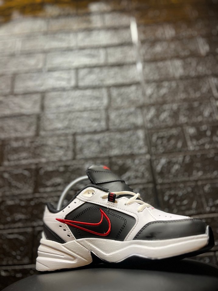 Beyaz Siyah Nike Erkek Spor Ayakkabı - Görsel 5