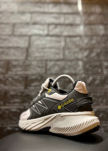 Columbia Erkek Gri Bağcıklı Spor Ayakkabı - Görsel 4