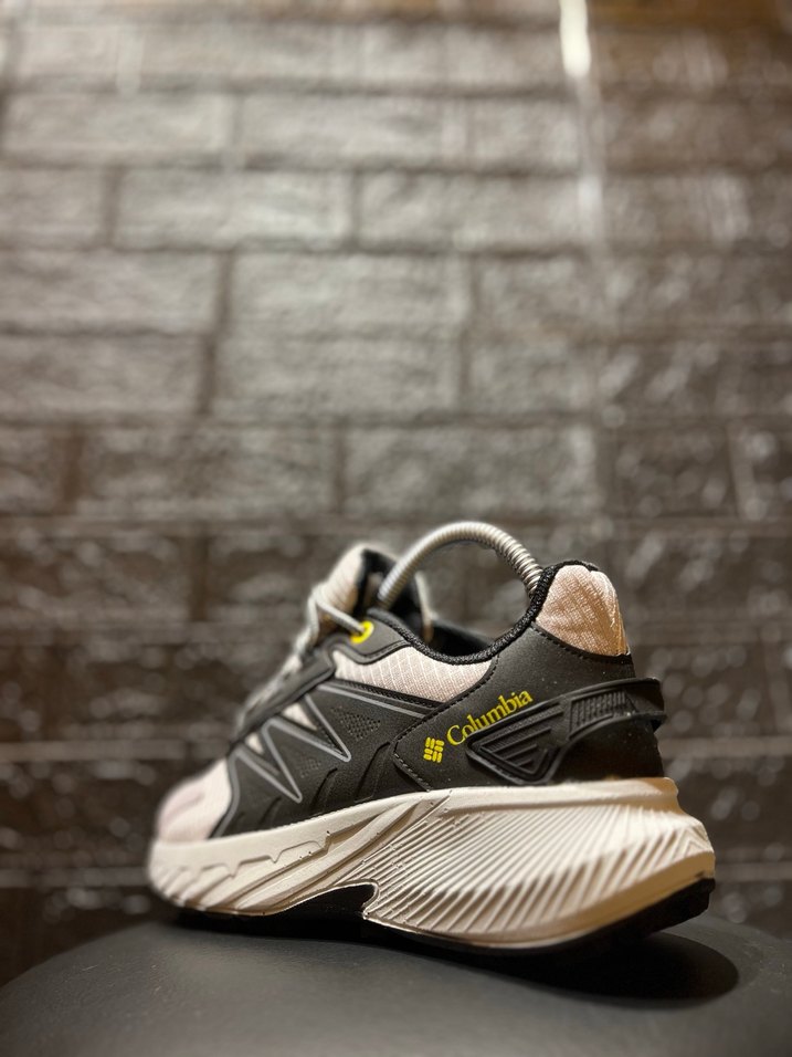 Columbia Erkek Gri Bağcıklı Spor Ayakkabı - Görsel 4