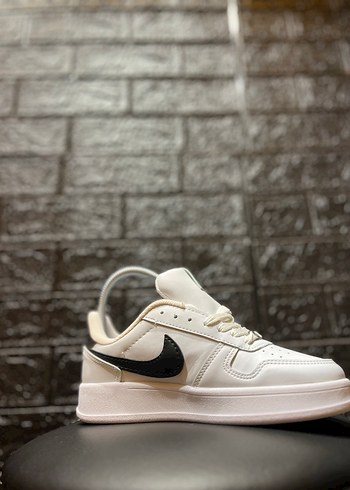 Beyaz erkek Spor Ayakkabı Siyah Detaylı - Görsel 2