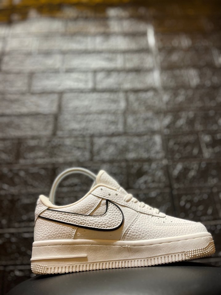 Beyaz Bağcıklı Kadın Spor Ayakkabı - Görsel 2