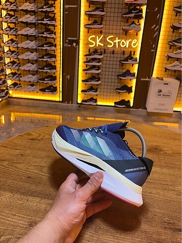 Adidas adizero yeni sezon ithal ayakkabı