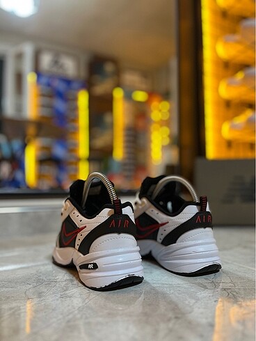 38 Beden siyah Renk Nike monarch