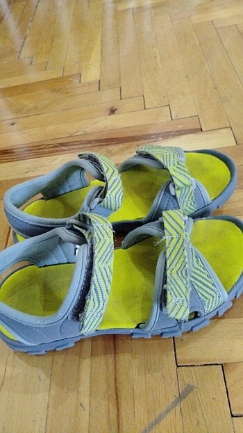 31 Beden gri Renk Decathlon sandalet