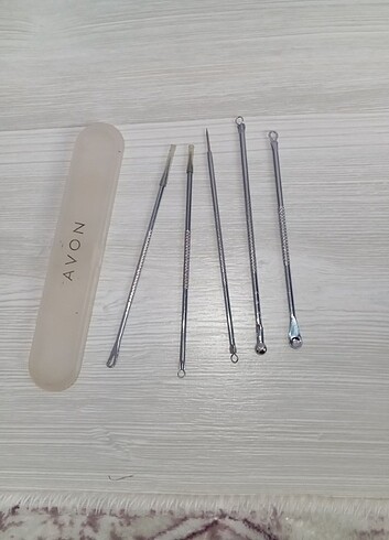Avon Siyah nokta ve sivilce aparatı