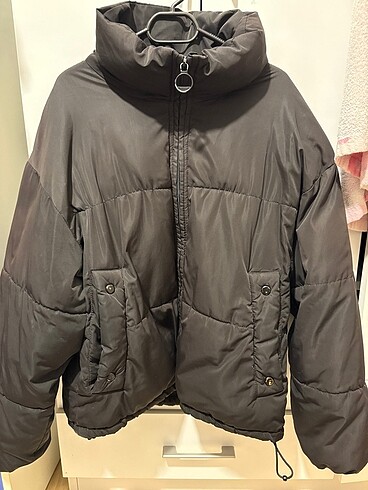 s Beden Pull and Bear şişme mont