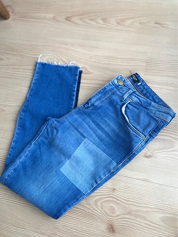 Utıca Jean