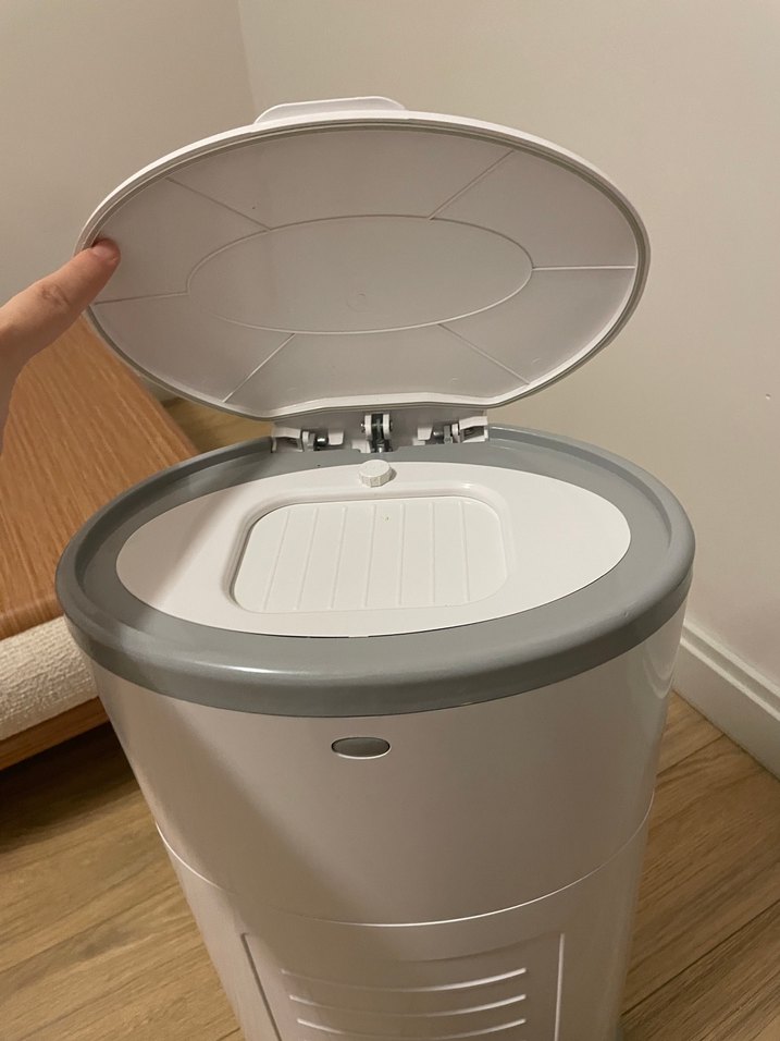 Ayak Pedallı Bebek Bezi Kutusu - Görsel 4