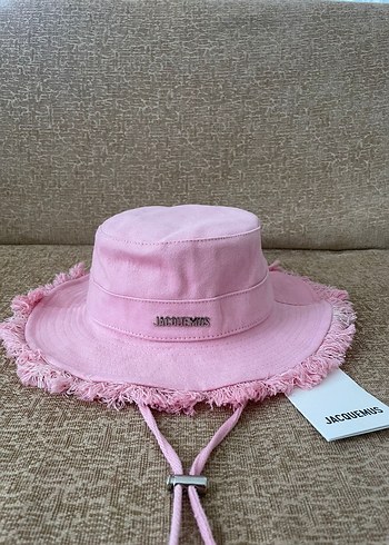 JACQUEMUS FÖTR ŞAPKA