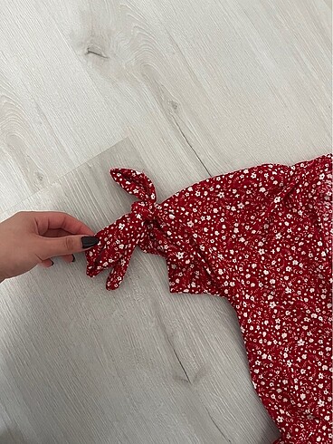 m Beden Çiçekli elbise