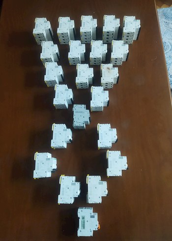 SCHNEİDER ÜÇLÜ OTOMAT - Görsel 4