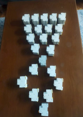 SCHNEİDER ÜÇLÜ OTOMAT - Görsel 2