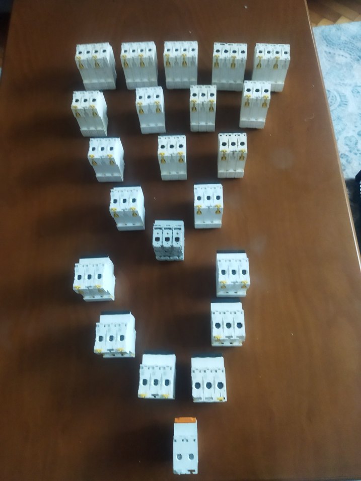 SCHNEİDER ÜÇLÜ OTOMAT - Görsel 5