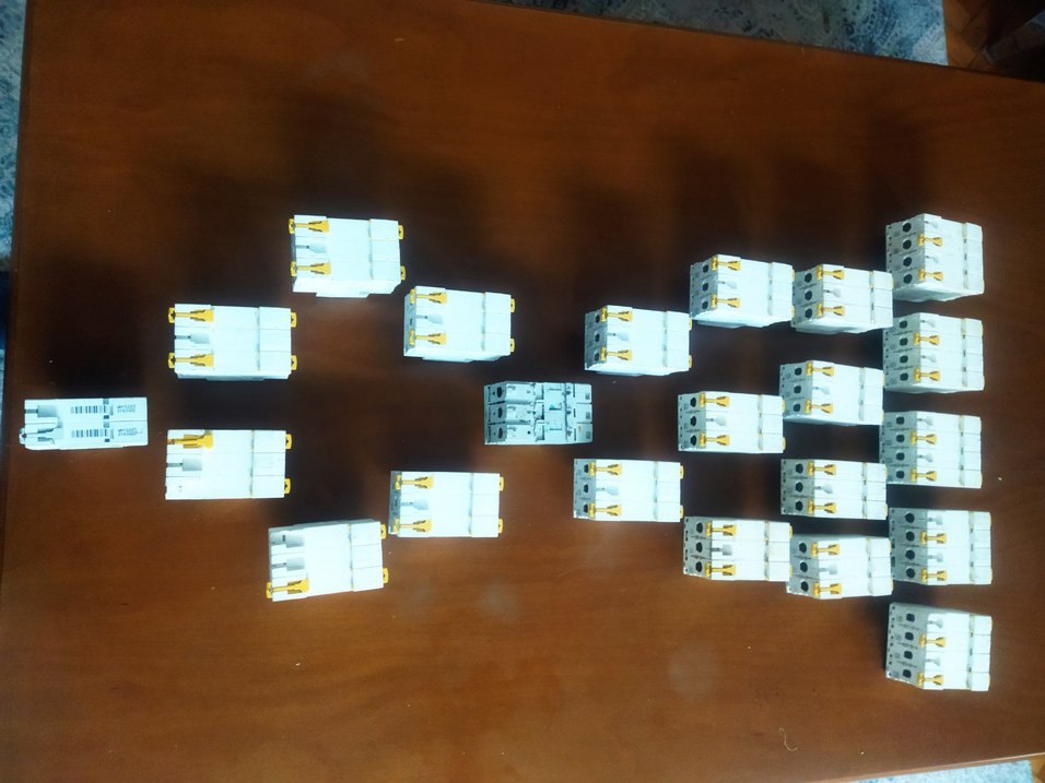 SCHNEİDER ÜÇLÜ OTOMAT - Görsel 3