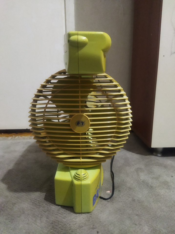 Sarı Pacific Breze Masaüstü  RADYOLU IŞIKLI Vantilatör - Görsel 2