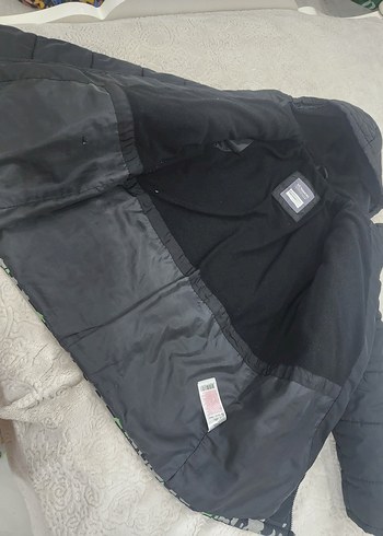 Erkek Çocuk Kamuflaj Desenli Kapüşonlu Mont - Görsel 5