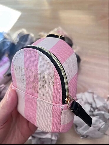 Beden Victoria?s secret anahtarlık