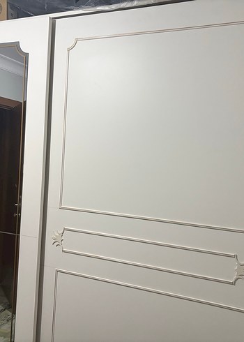 Diğer Beyaz Gardırop