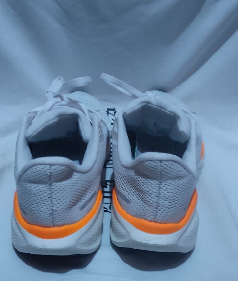 Nike spor ayakkabı - Görsel 3