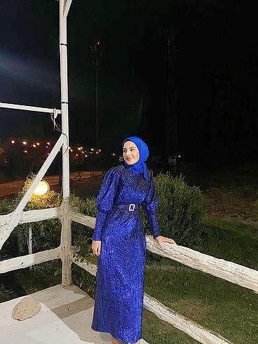 Saks mavisi abiye elbise