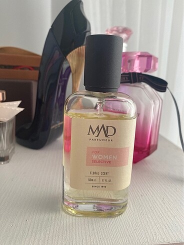 MAD Victoria secret very sexy orcid