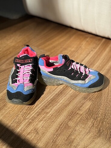 30 Beden çeşitli Renk Skechers cocuk ayakkabı