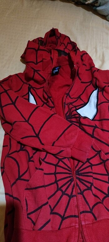 8 Yaş Beden kırmızı Renk Örümcek adam hirka
