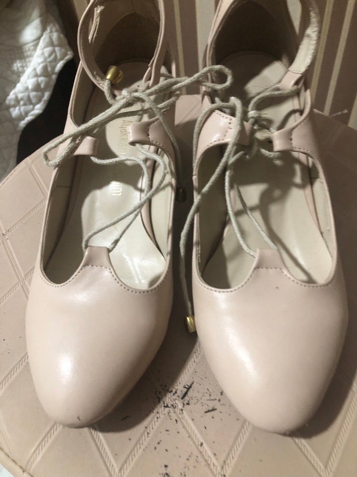 Bej Ayakkabı - Görsel 2