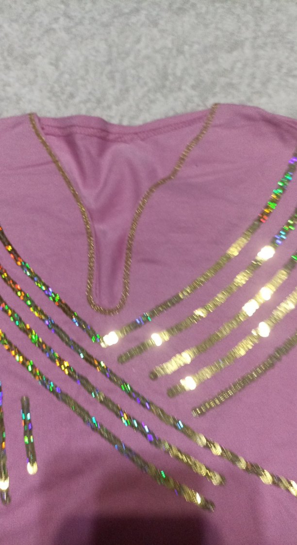 Pembe Payetli V Yaka Kız Tişörtü - Görsel 3