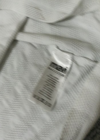 Erkek Beyaz V Yaka Pamuklu Polo Tişört - Görsel 5