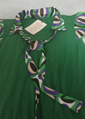 Yeşil Bağlamalı Yaka Kısa Kollu bluz - Görsel 4