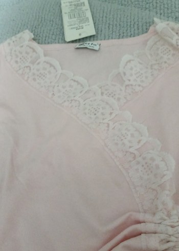 Dantel Detaylı Pembe penye bluz - Görsel 3