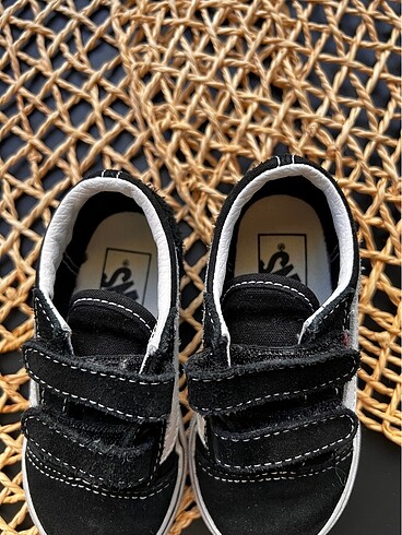 23 Beden siyah Renk 23.5 vans