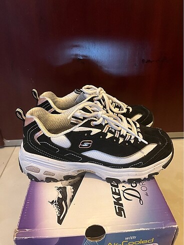 #skechers #dlite #sneaker