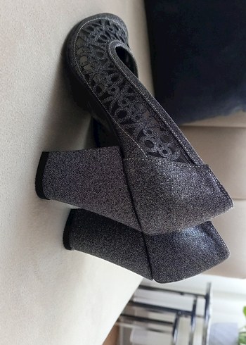 37 Beden gri Renk Gri Stiletto