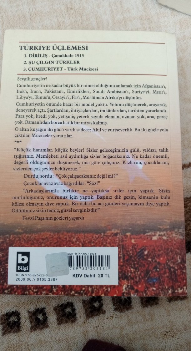 Cumhuriyet Türk Mucizesi - Turgut Özakman - Görsel 2