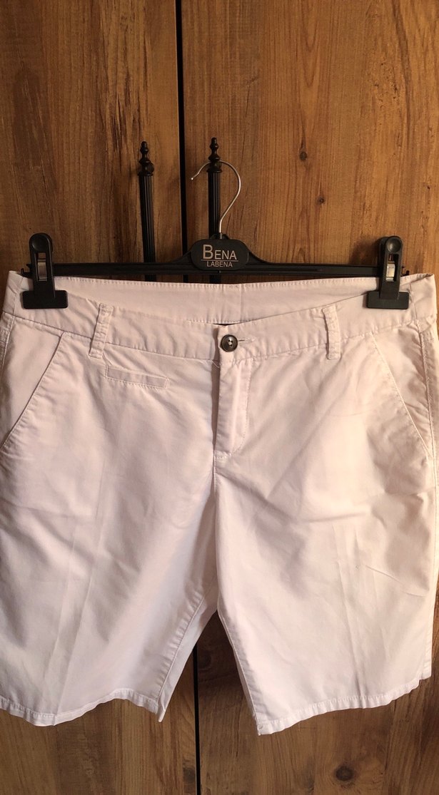 Beyaz Kadın Bermuda Şort Regular Fit - Görsel 2