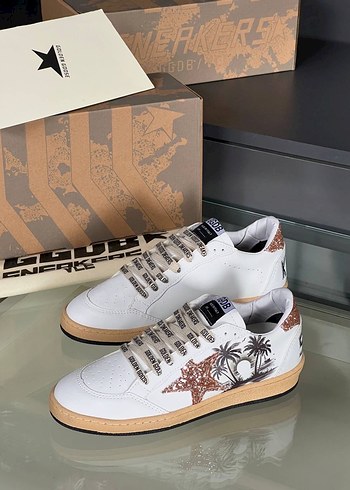 Golden Goose Deluxe Golden Goose Deluxe Sneaker 36/40