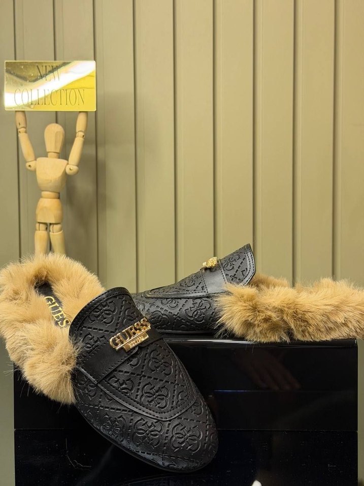 Guess Tüylü Topuklu Kadın Terlik - Görsel 4